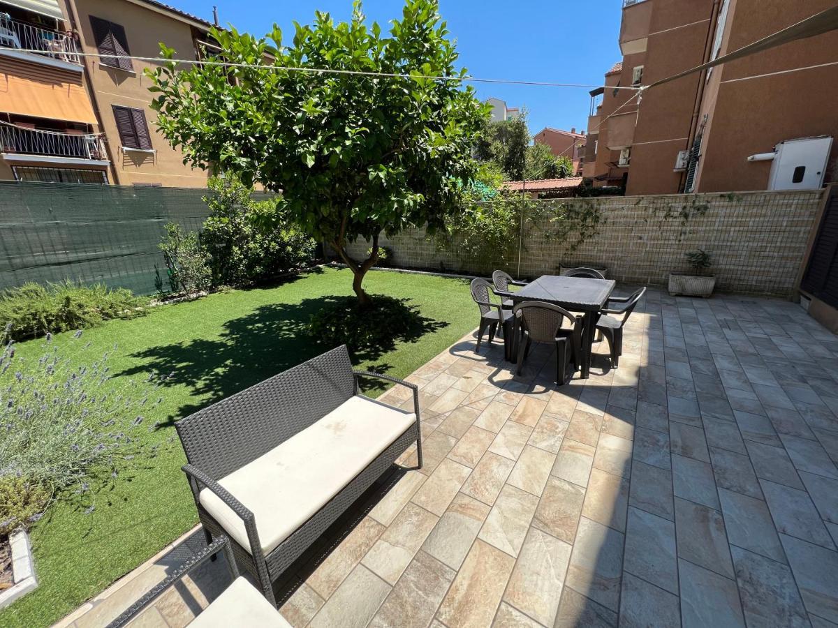 Casa Paestum. Your Wonderful Garden In Casa de férias Roma