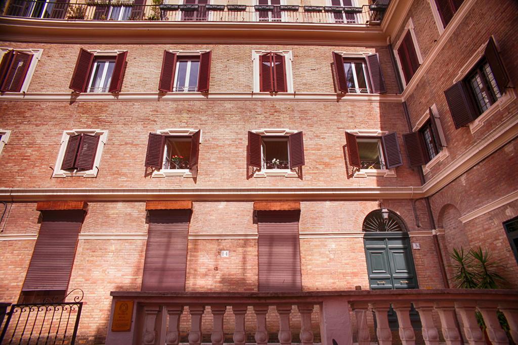 Casa de hóspedes Domus Real Cardello 2*