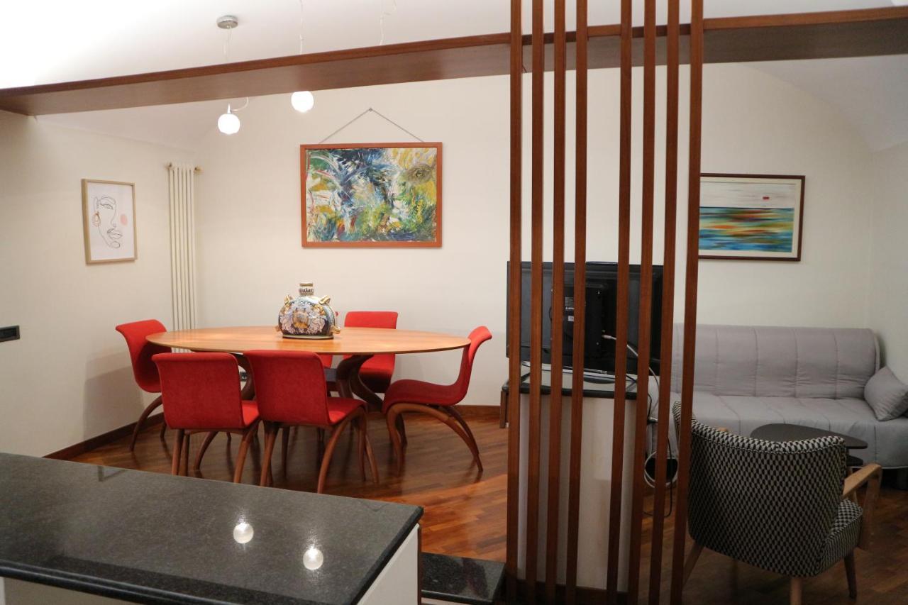 Apartment Almapetra Colosseo Rom
