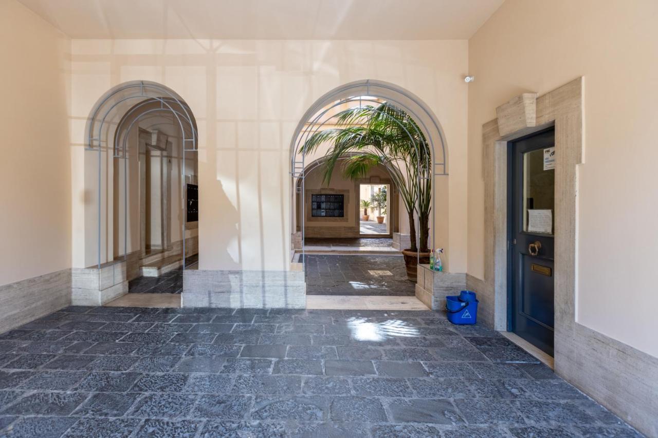 Vg [fori Imperiali 5 Stelle] Elegante Apartamento Roma