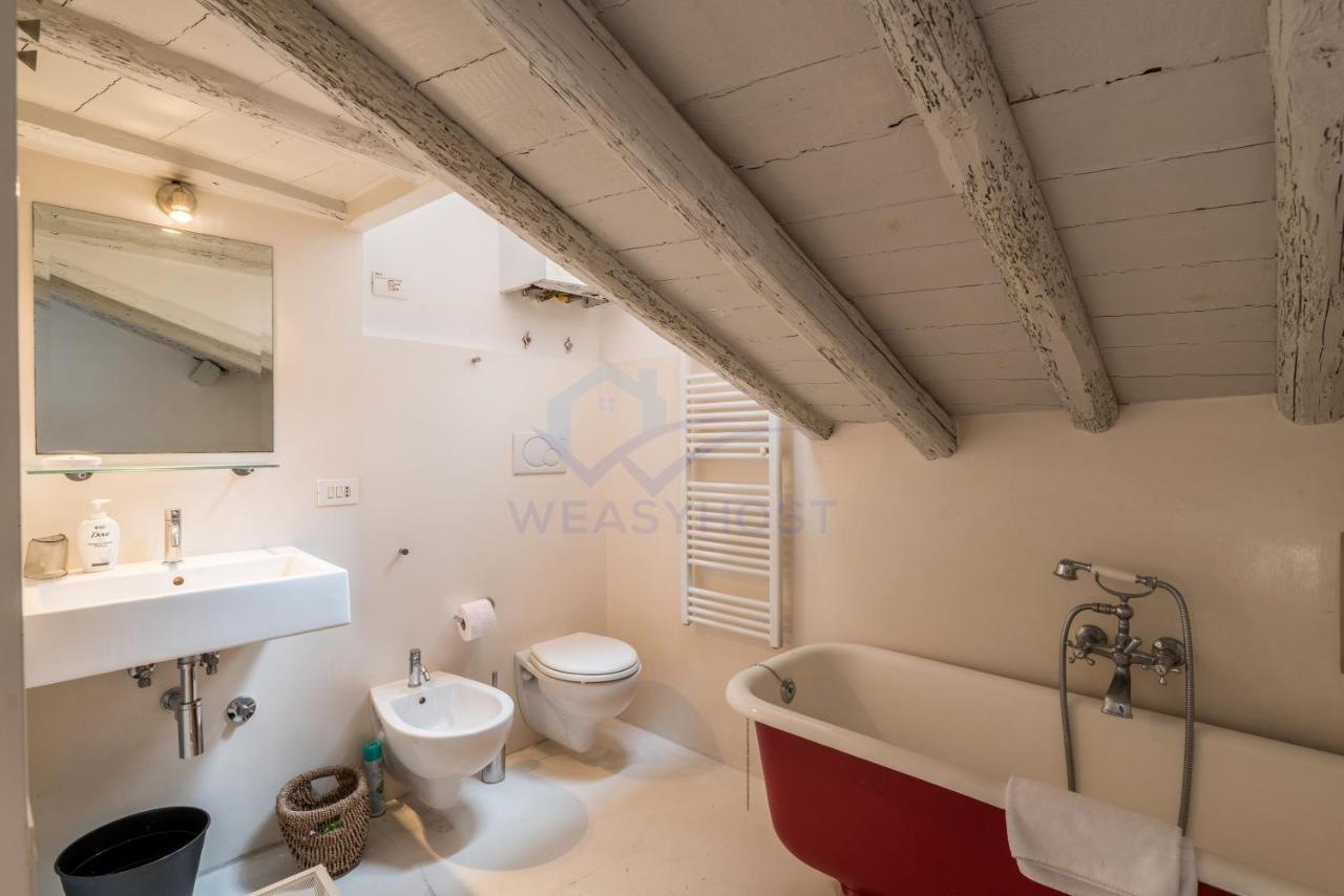 Cozy Entire Close To Piazza Trilussa Roma