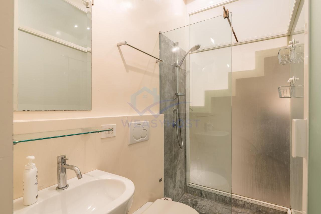 Cozy Entire Close To Piazza Trilussa Roma