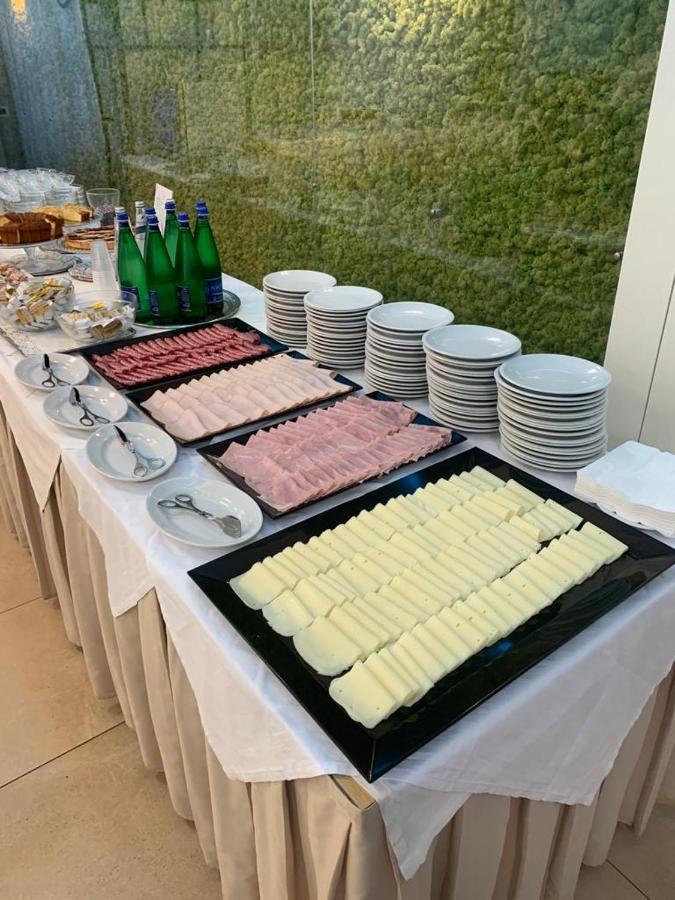 Ele Park Pamphili Hotell