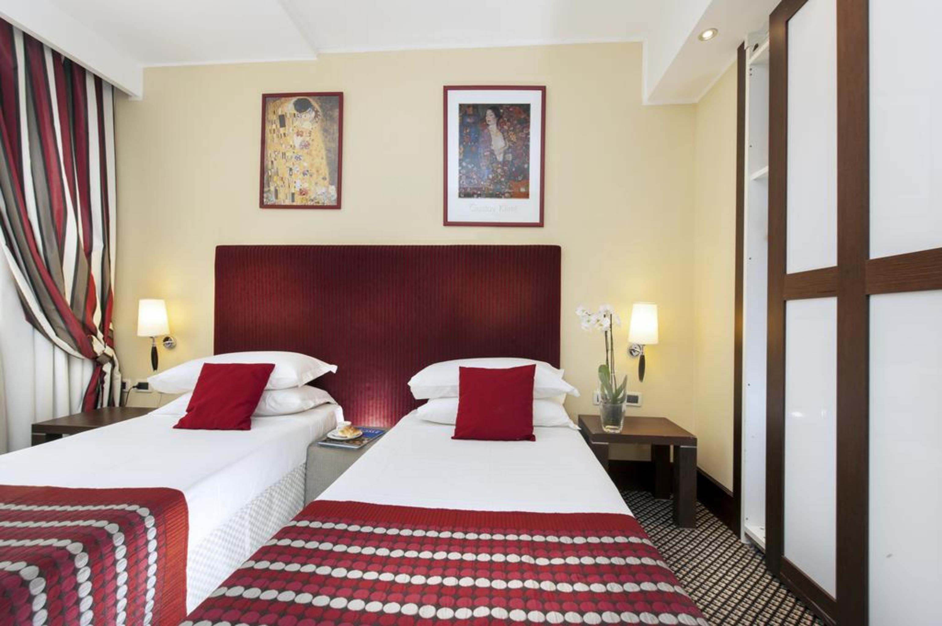 Cardinal St. Peter Hotel 4*