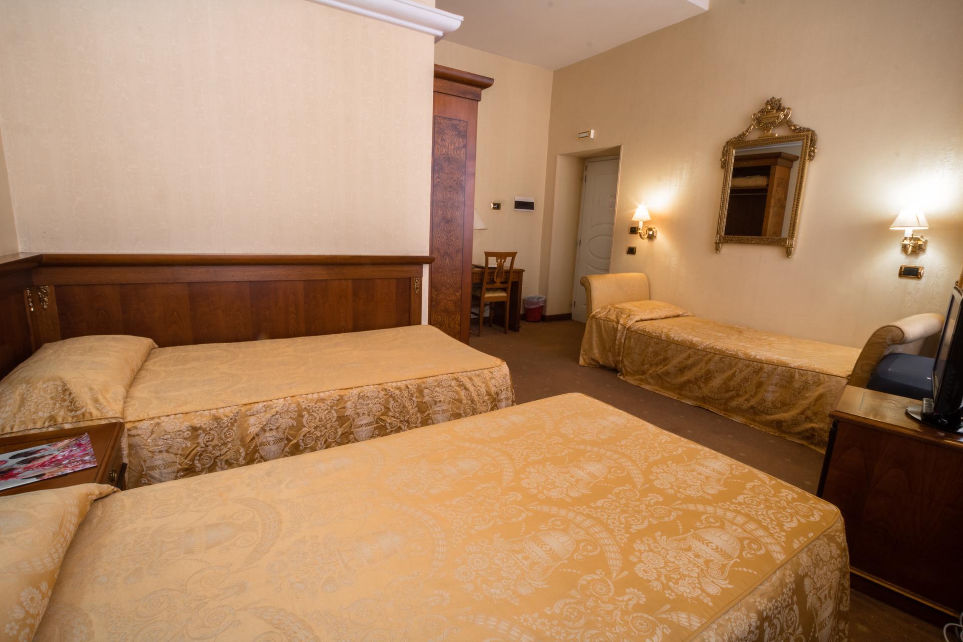 Hosianum Palace 3* Rome