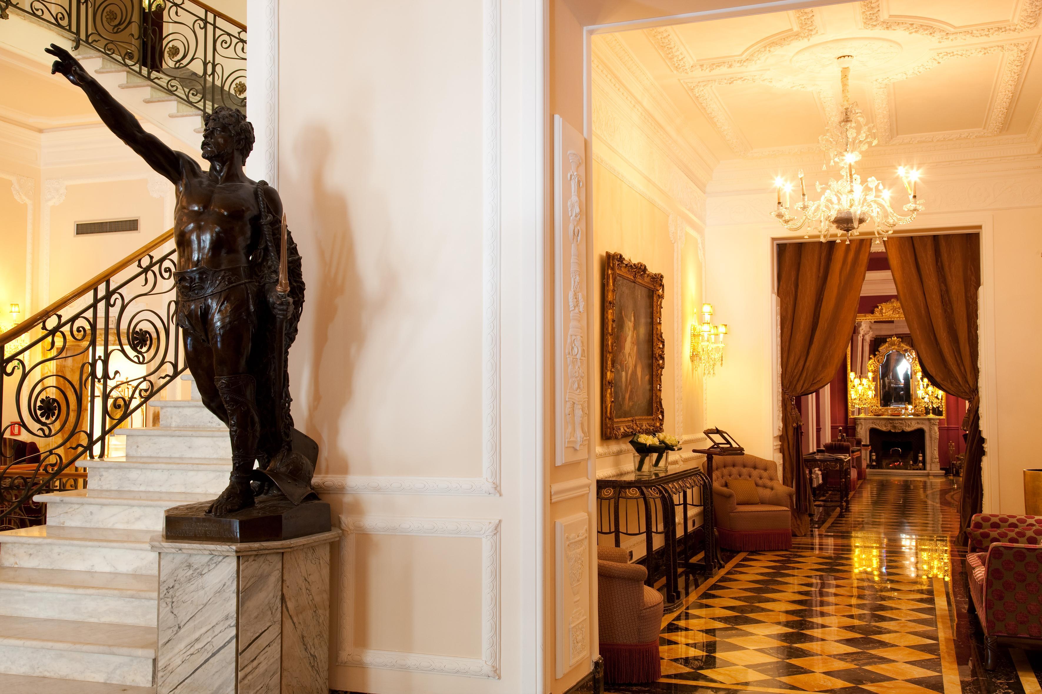 Baglioni Regina - The Leading Of The World 5*