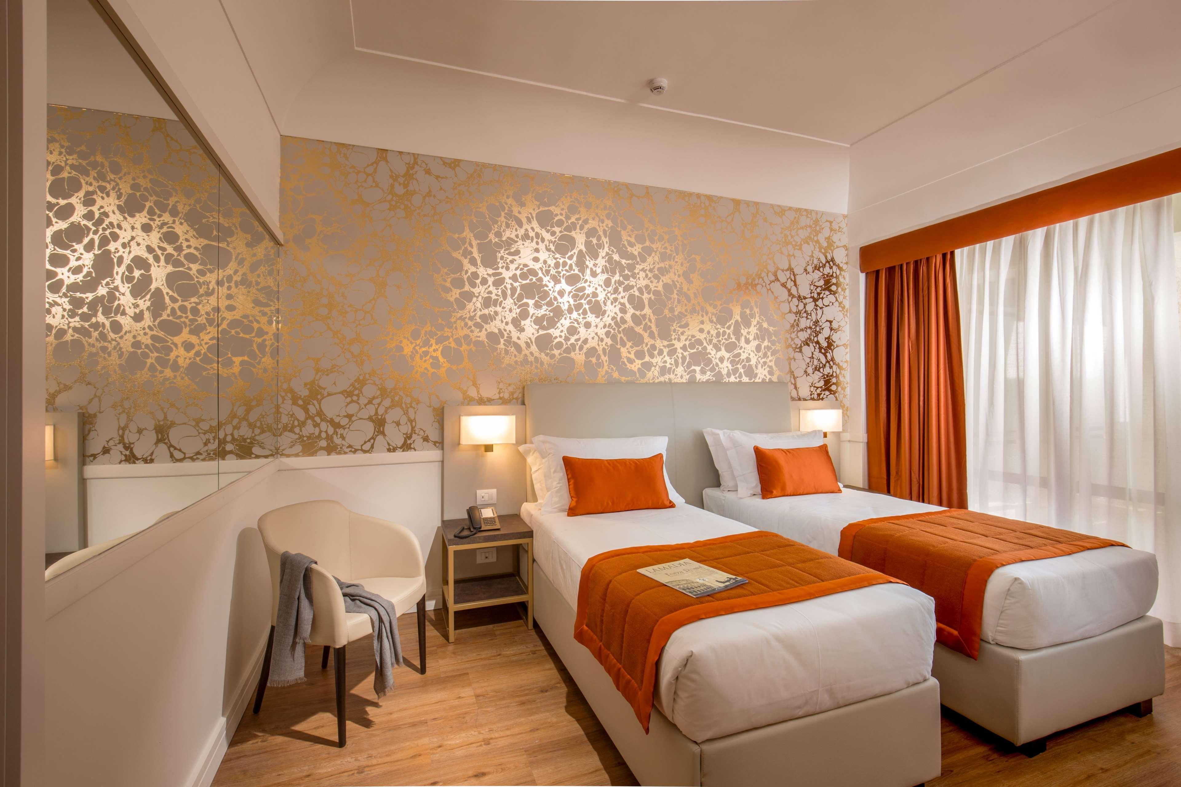 Hotel Shangri-la By Omnia 4*