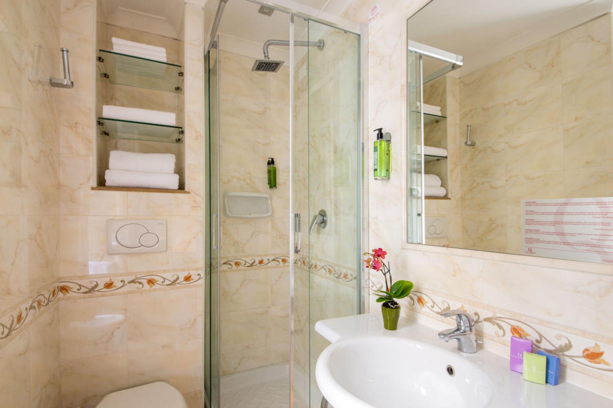 Hotell Oxford 4*
