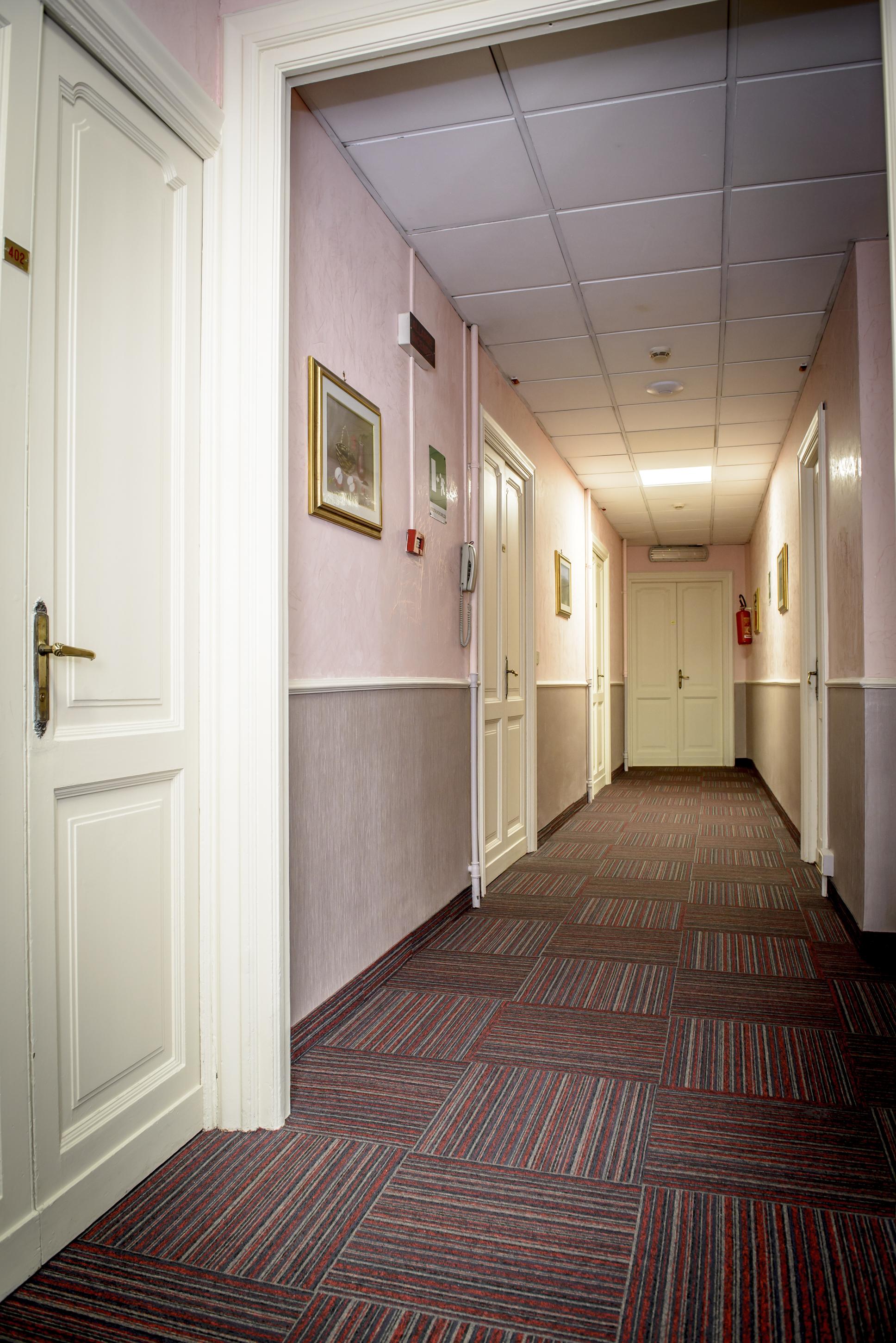 Hotell Emmaus 3*
