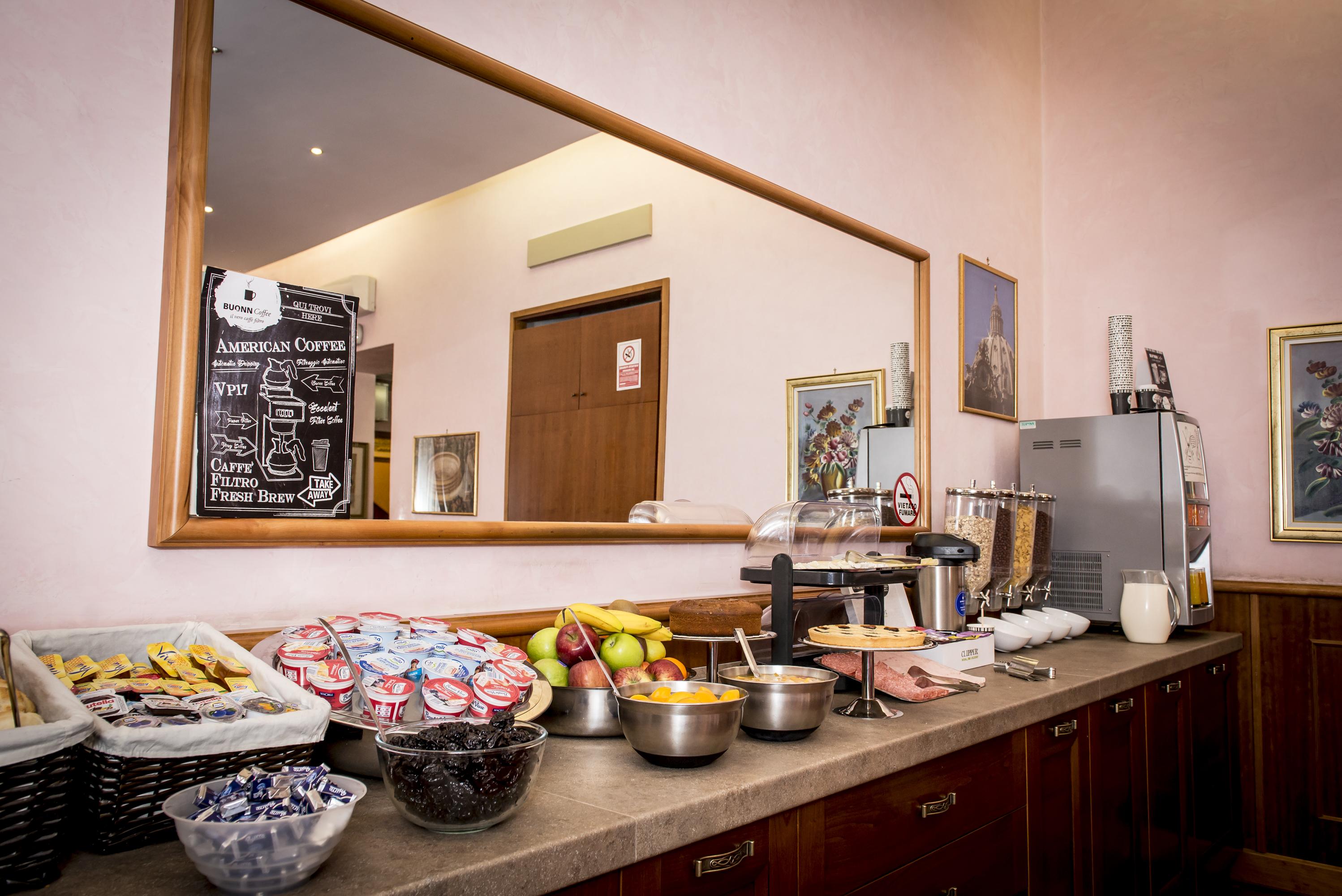Hotell Emmaus 3*