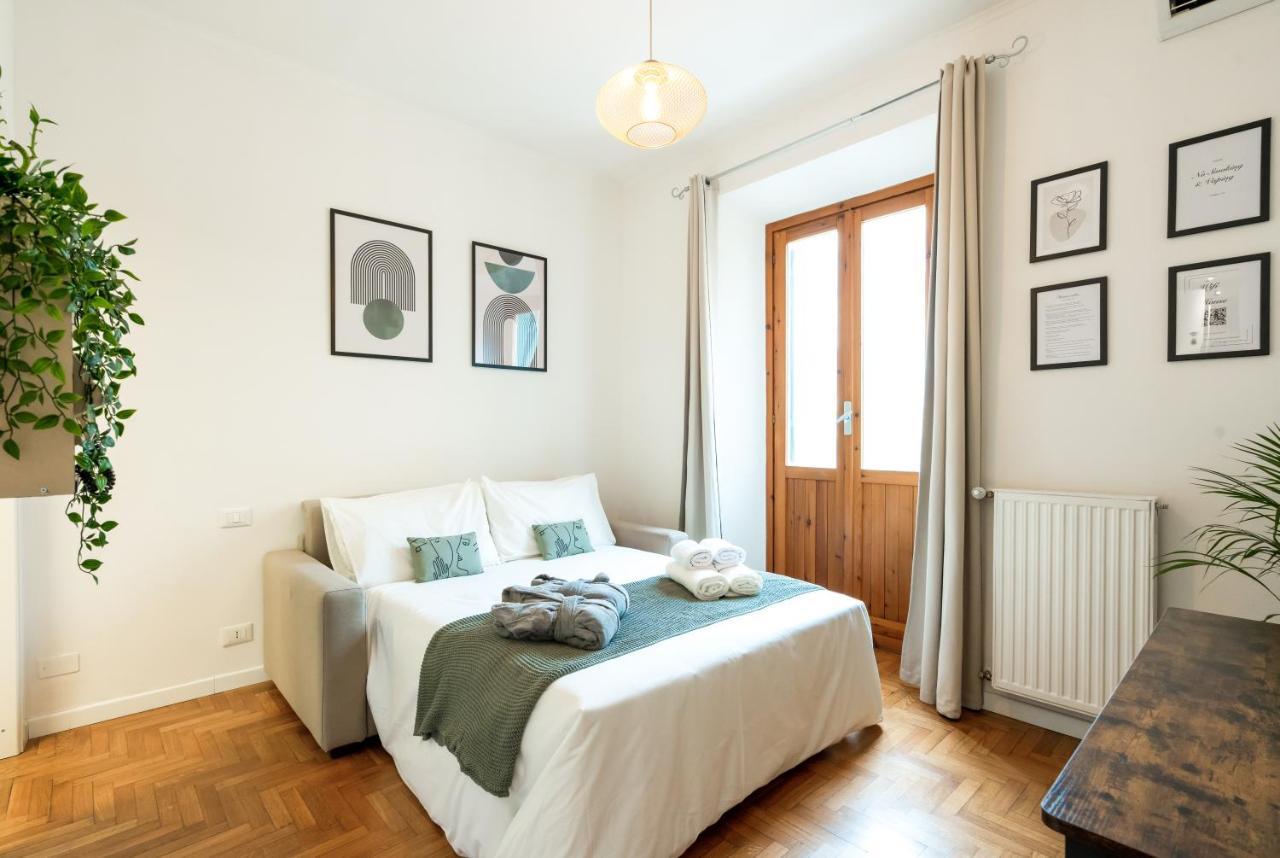 Appartamento Colosseum House - Private Rooftop, Jacuzzi Hot Tub & View Roma