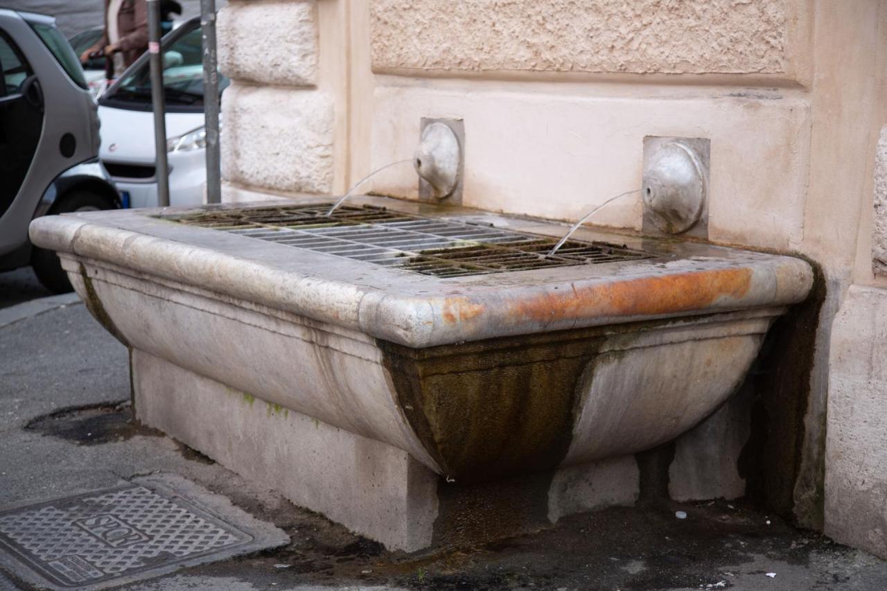 Repetita Juvant Roma