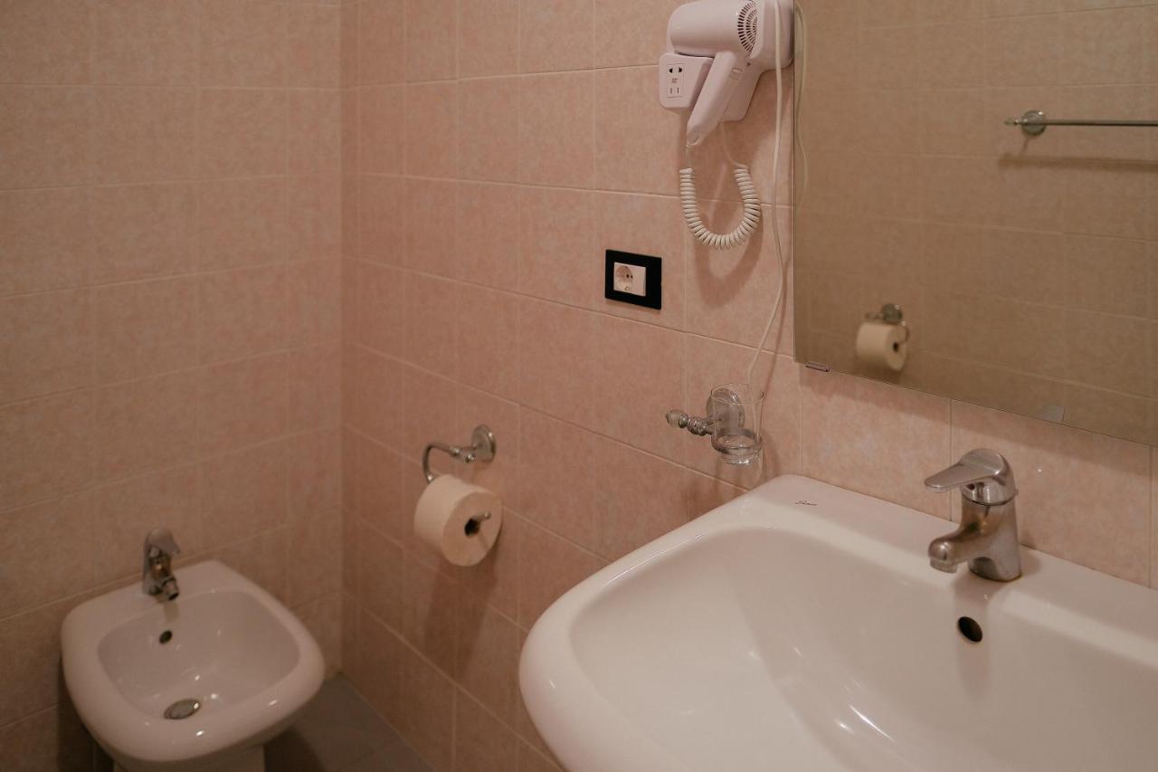 Casa Per Ferie Jpii Dom Polski Affittacamere Roma
