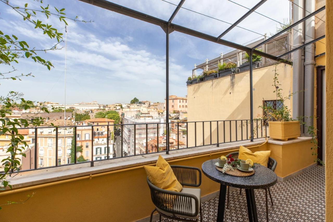 Iflat With Views Rome