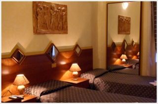 Farini Hotel