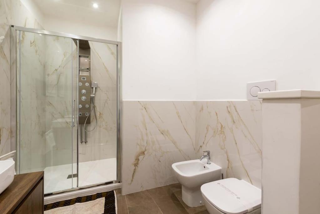 Leilighet Colosseum 10steps Away, Marco Aurelio Luxury House