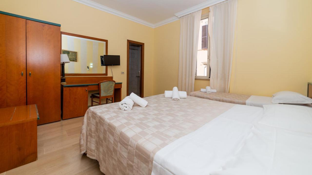 Center 3 3* Roma