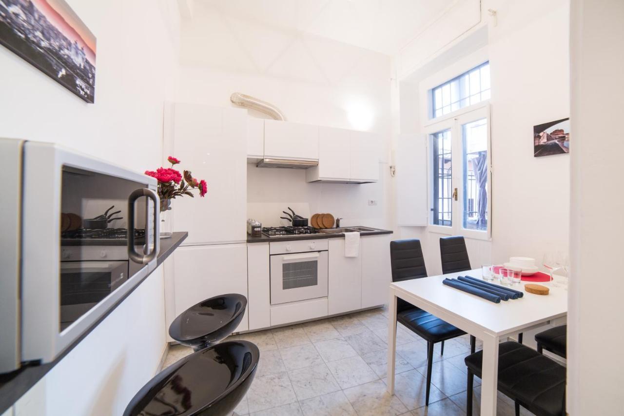Spacious With Sunny Terrace Near Vatican Roma