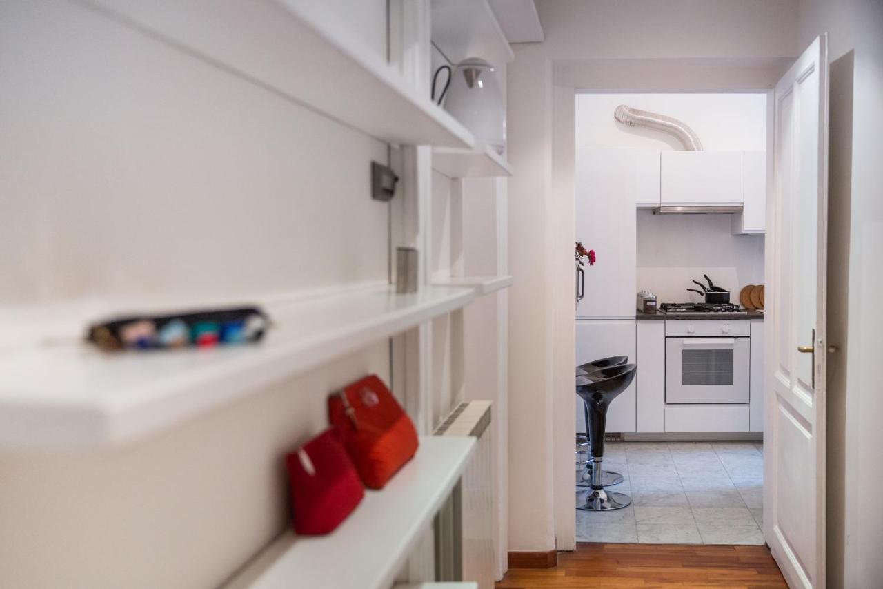 Spacious With Sunny Terrace Near Vatican Apartamento Roma