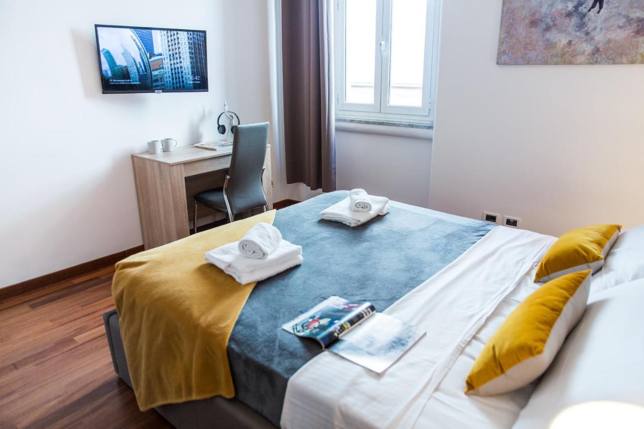 Spacious With Sunny Terrace Near Vatican Apartamento