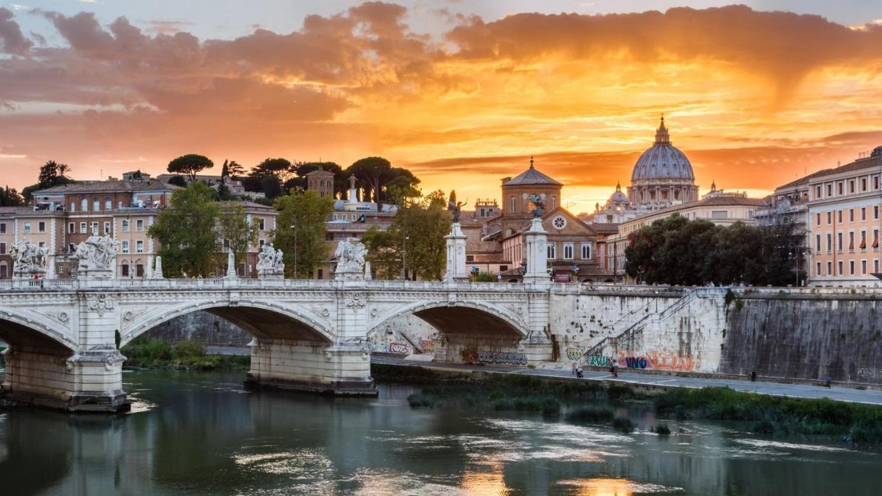 Tacito 23 Luxury Gjestgiverier Roma