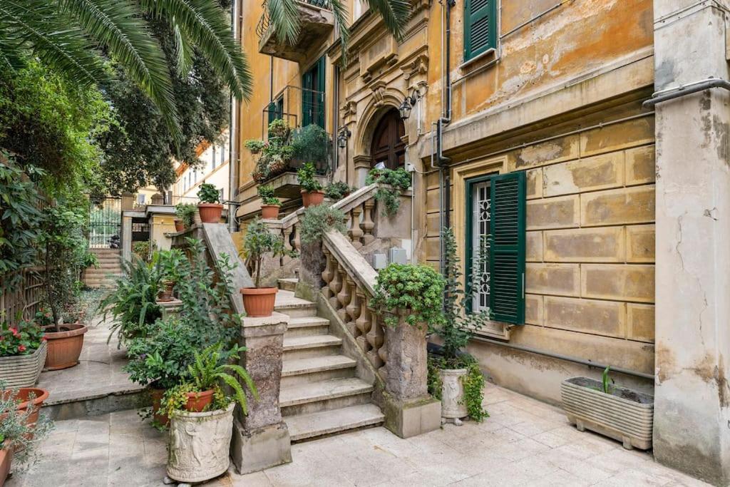 Walking To Trastevere Di Marialaura Aragno Roma