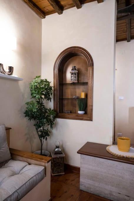Apartment Crispi 91 - Piazza Di Spagna *