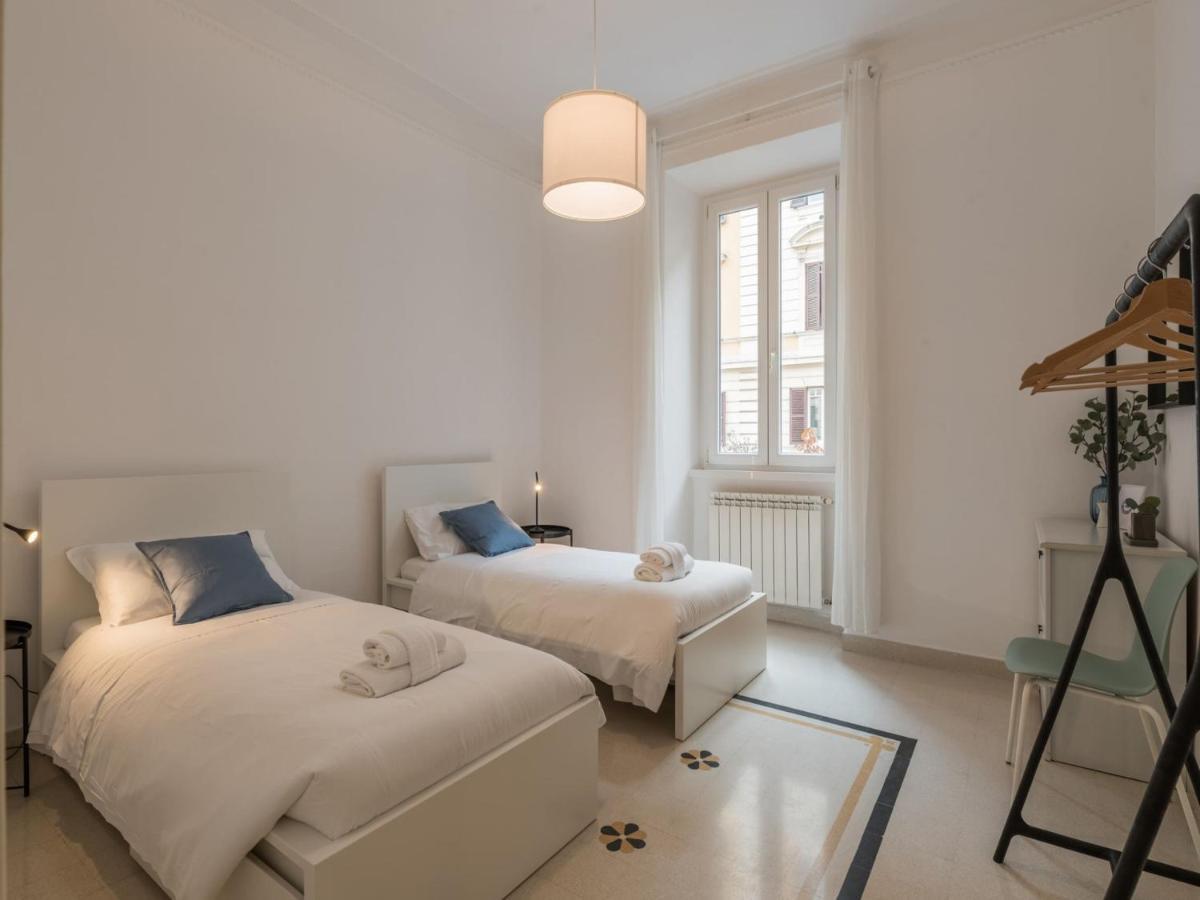 The Rent - Sunny Three-bedroom Near Ottaviano Metro Stop Roma