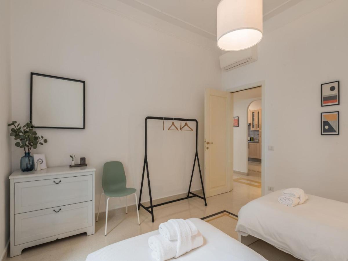The Rent - Sunny Three-bedroom Near Ottaviano Metro Stop Apartamento Roma