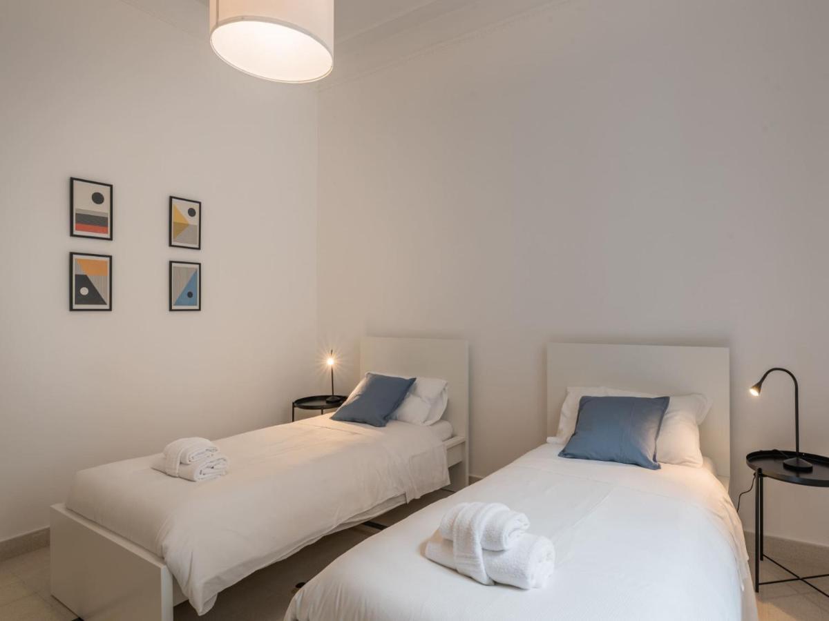 The Rent - Sunny Three-bedroom Near Ottaviano Metro Stop * Roma