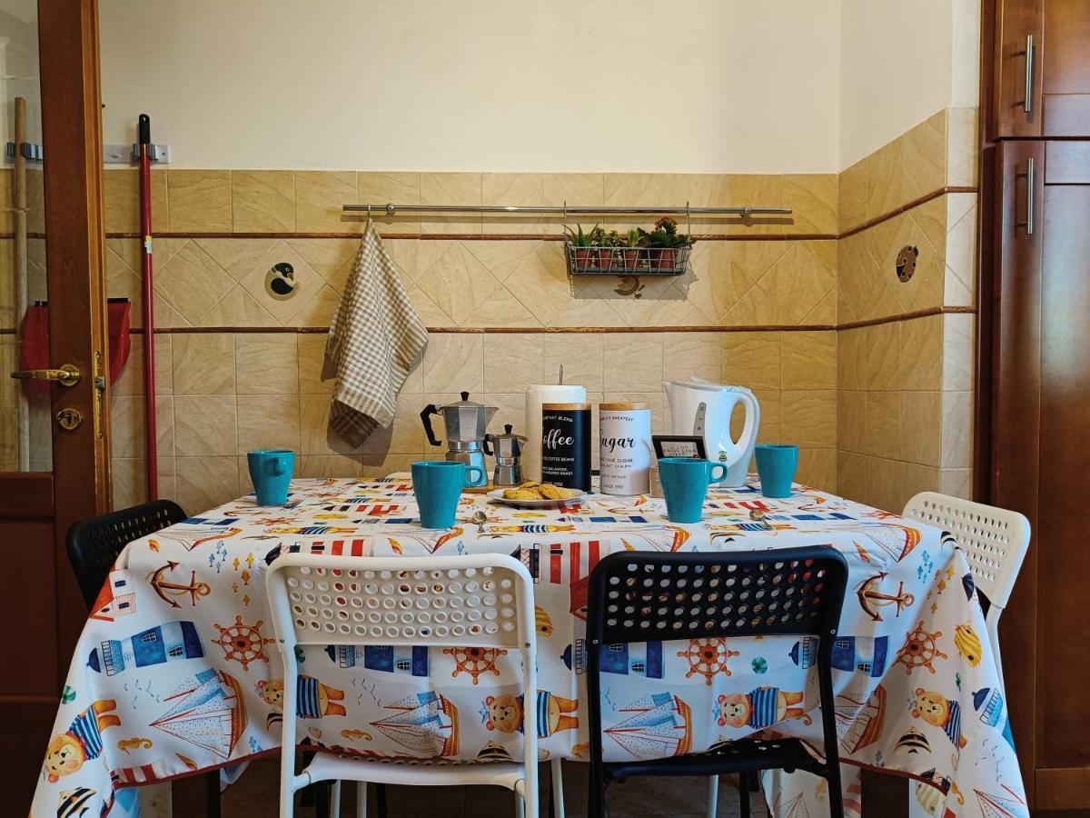 Avellini - Delightful And Spacious With Terrace - Near Metro A Cornelia * Roma