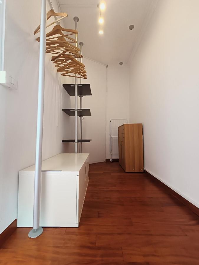 Apartamento Avellini - Delightful And Spacious With Terrace - Near Metro A Cornelia Roma