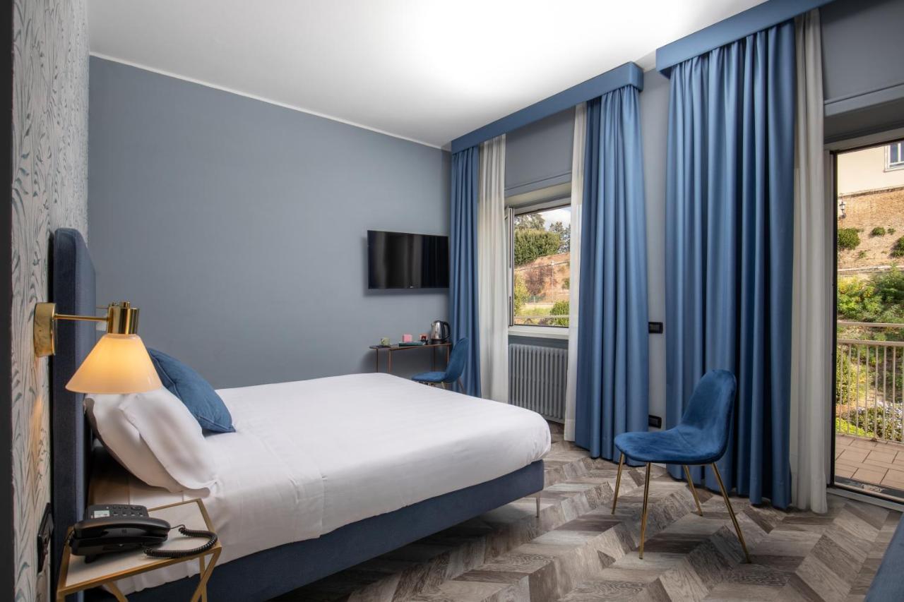 Bloom Hotel