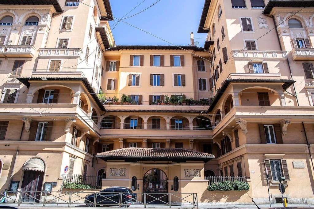 Heart Of Rome-napoleone Apartment-10 To Colosseo Roma