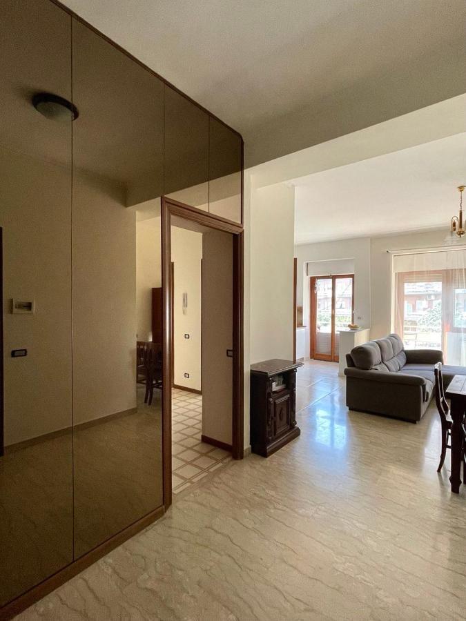 Sunny House Apartamento