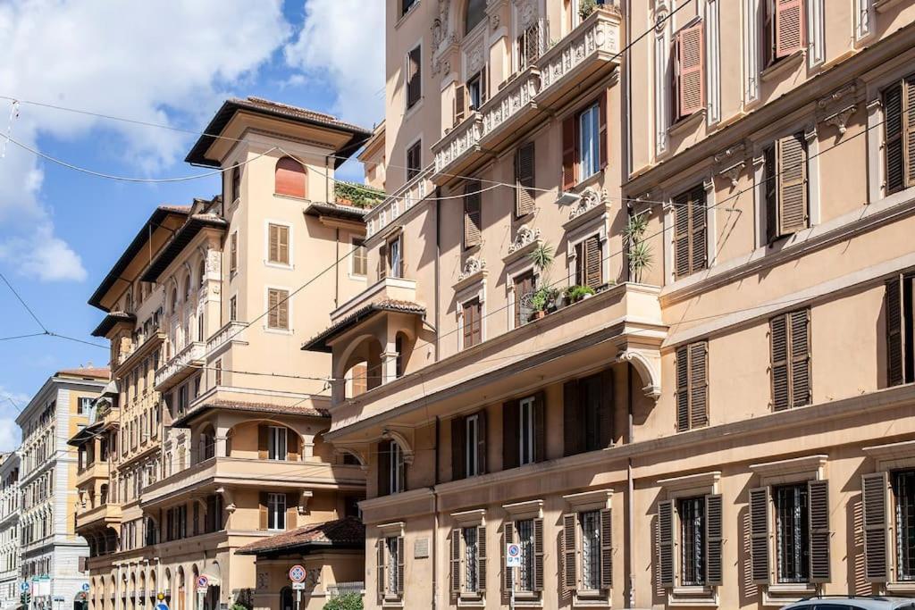 Heart Of Rome-napoleone Apartment-10 To Colosseo *