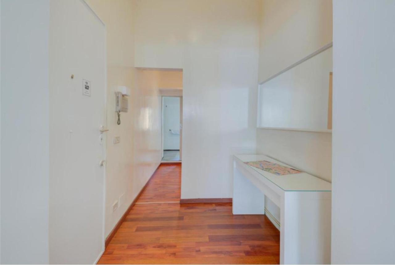 Terrazzo Frattina Apartamento