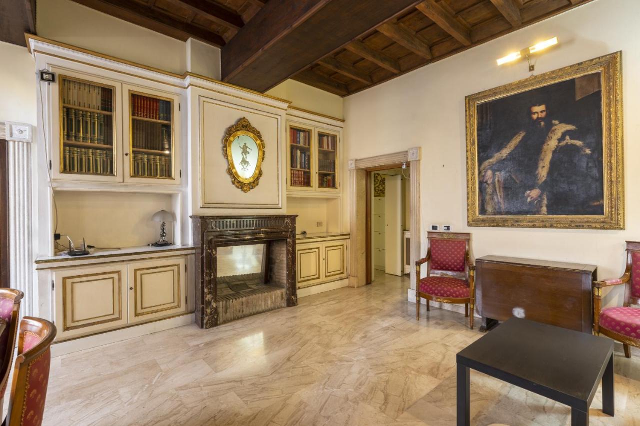 Esclusivo 150 Mq A 3 Minuti Da Piazza Navona Apartment *
