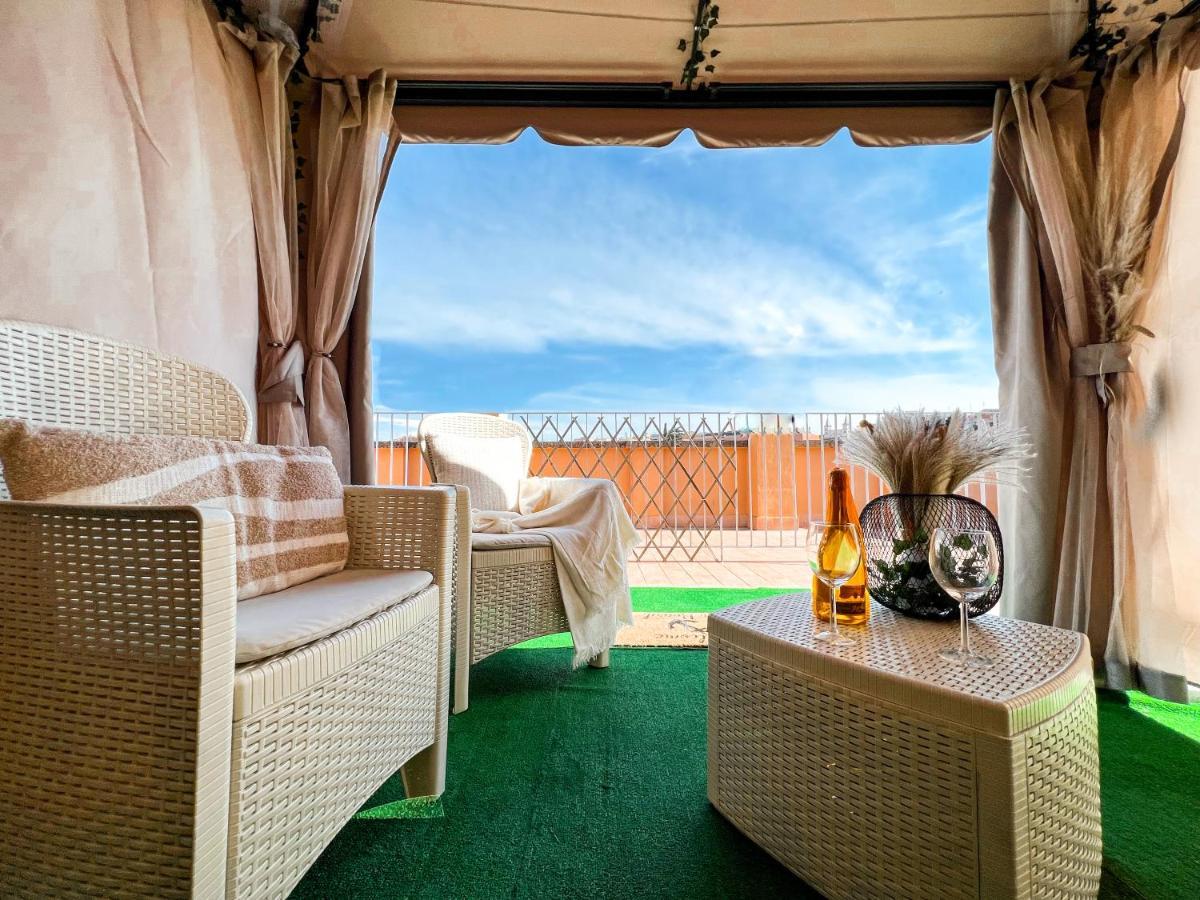 Colosseum House - Private Rooftop, Jacuzzi Hot Tub & View Appartamento Roma