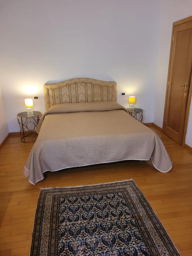 Apartamento Lovely Accogliente Tra Policlinico E Piazza Bologna