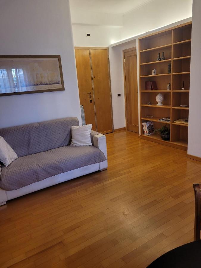 Apartamento Lovely Accogliente Tra Policlinico E Piazza Bologna *