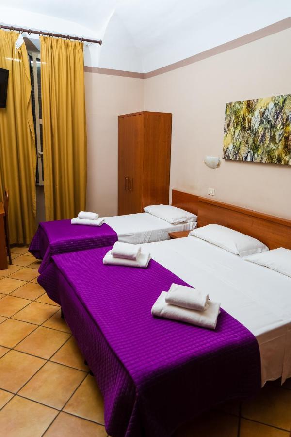 Cervia Hotell