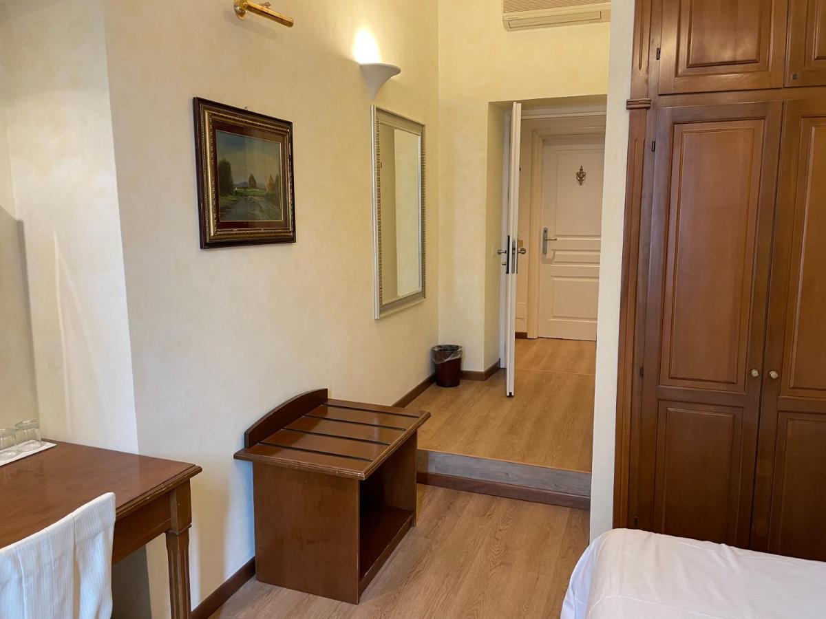 Casa de hóspedes Le Petit Real 2*