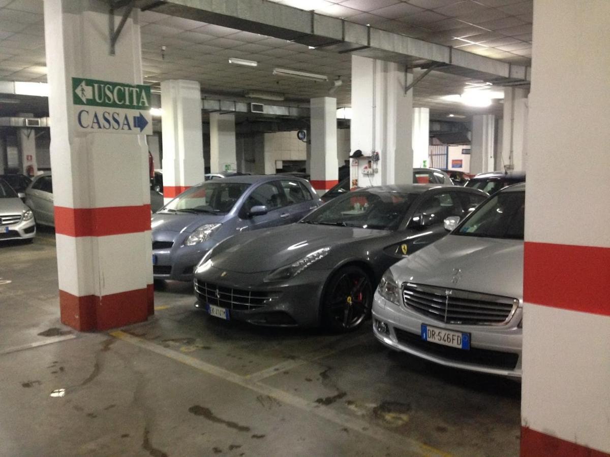 Leilighet Fotofever Apt, Two Bedrooms With Air Conditioned In Elegant Shopping Area, Close To Vatican Roma