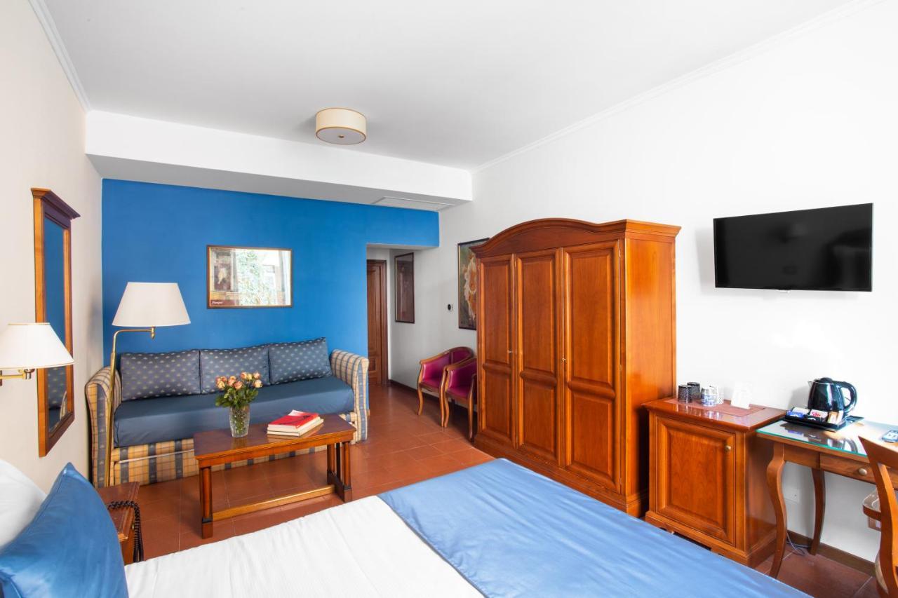 Hotell Piazza Di Spagna 3*