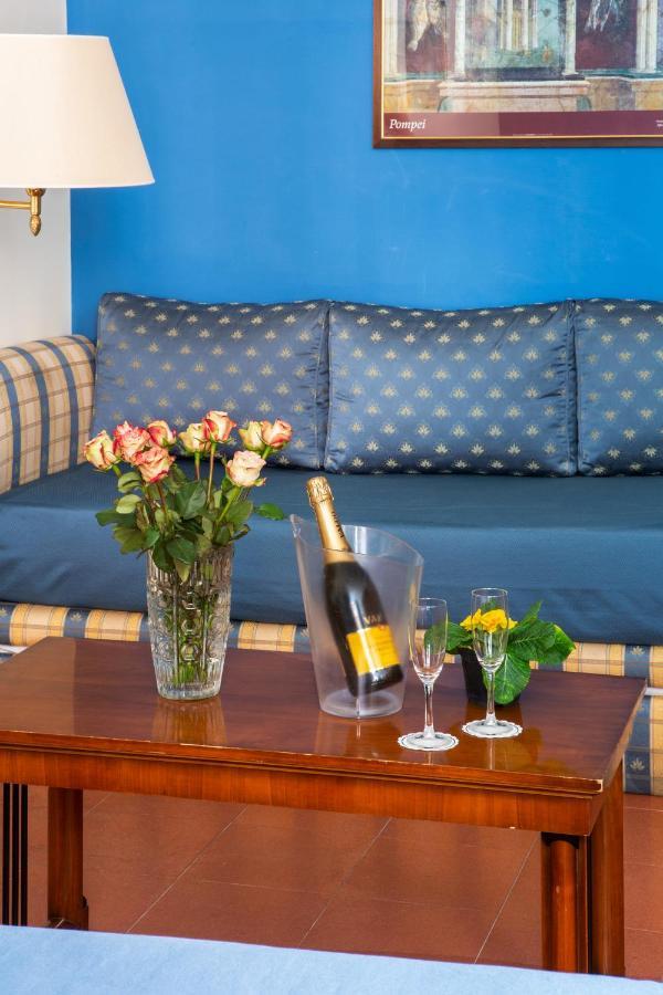 Hotell Piazza Di Spagna