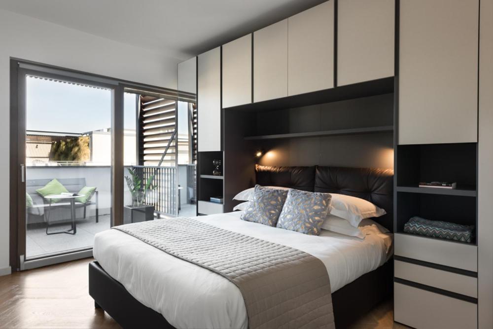Idyllia - Lumina Rooftop Penthouse In Trastevere Apartamento *