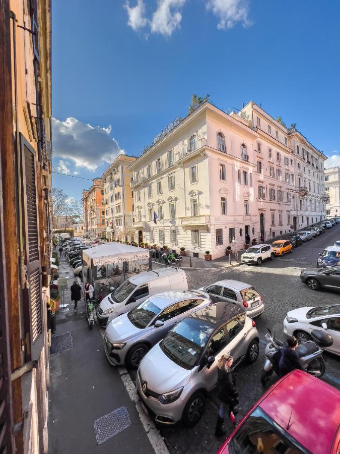Irex Popolo Square