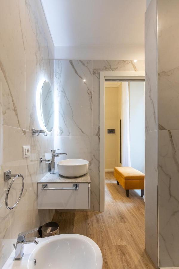 Elegantia Luxury * Roma