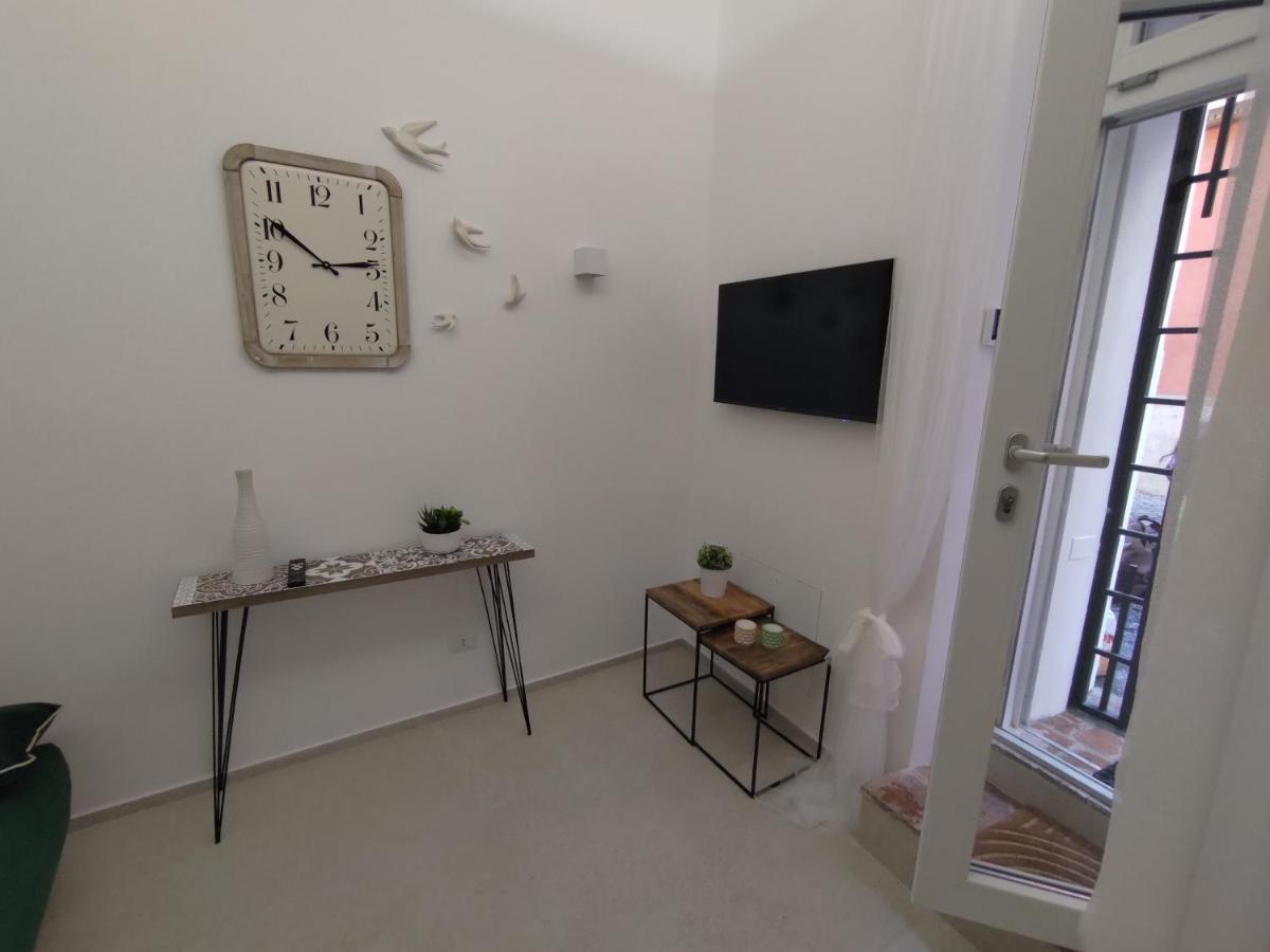 A Casa Dei Romani Apartment Rome
